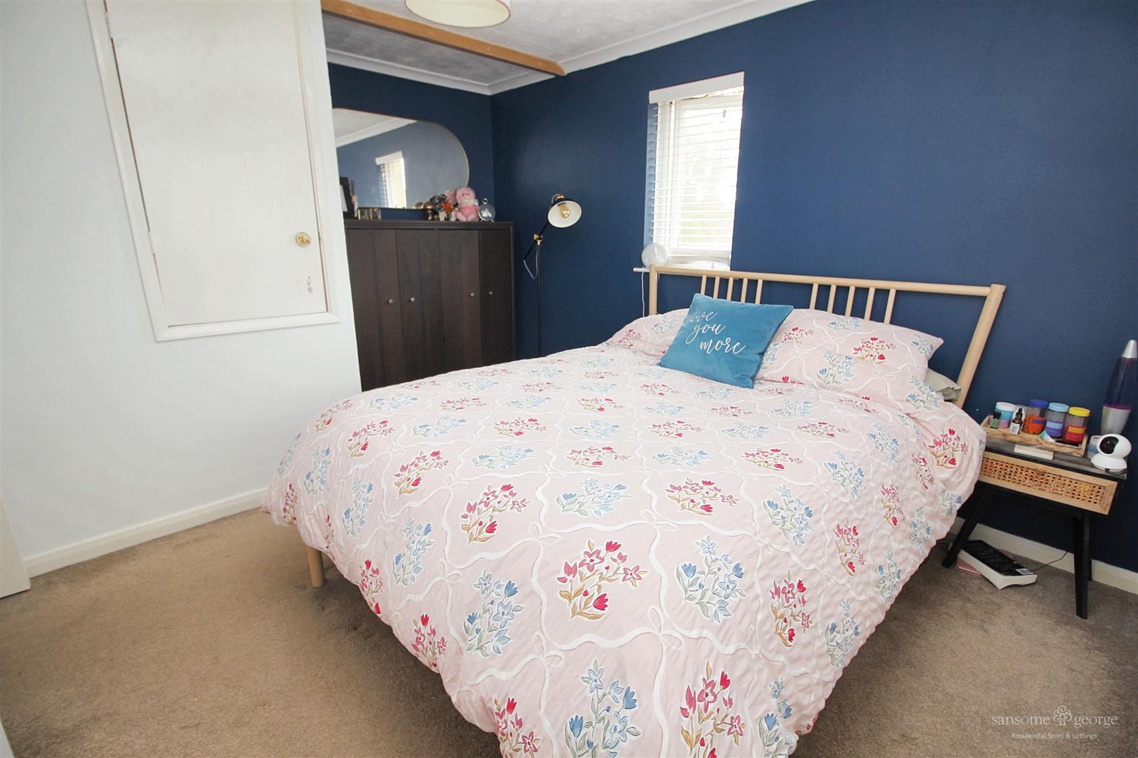 Porlock Place, Calcot, Reading